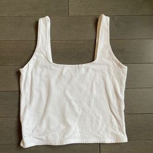Abercrombie - Cropped white tank (S)